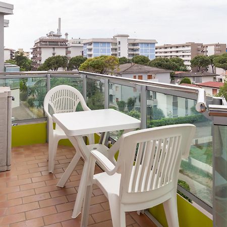 Linz 19 Appartement Bibione Buitenkant foto
